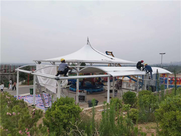 游樂場(chǎng)遮雨棚